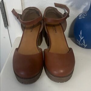 Arizona Jean Company Tan Brown Platform Mary Jane Sandals with Ankle Strap